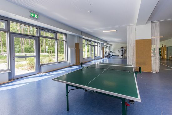 Bild von der Sporthalle der Klinik Hennigsdorf