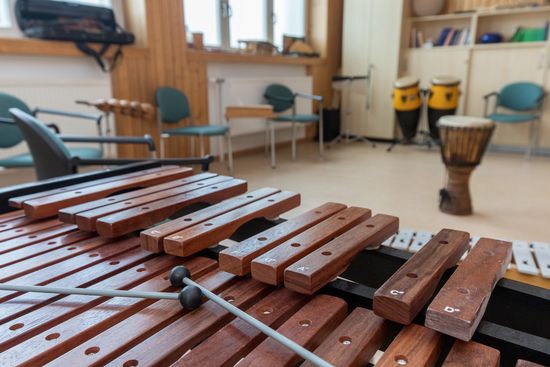 Bild der Musiktherapie im Therapiezentrum Hennigsdorf